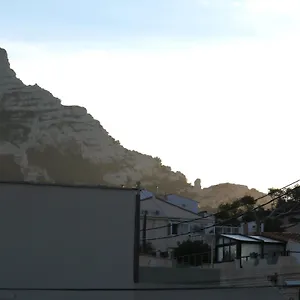 Maison De Village à 35 M Du Bord De Marseille